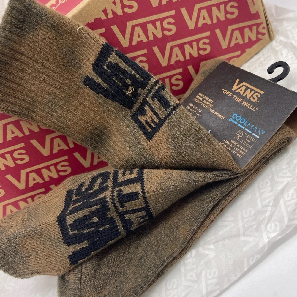 VANS 